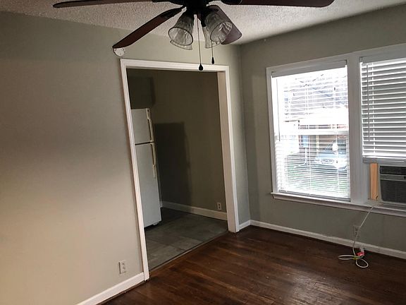 Living Room photo#3