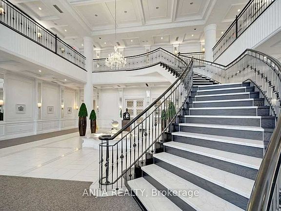 5th image of 25 Greenview Ave #1024