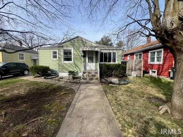 1141 Obrien St, South Bend, IN 46628