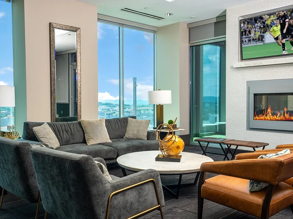 Rooftop resident lounge and entertainment space