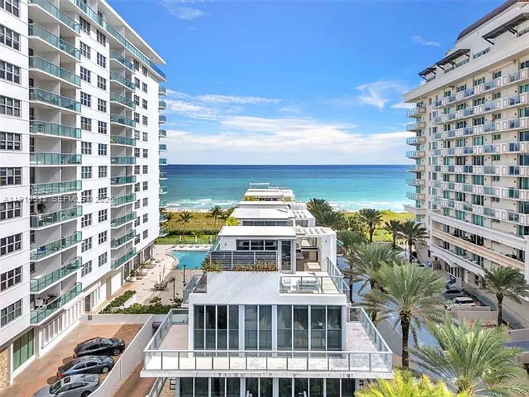 9501 Collins Ave #Townhouse 1 — Photo 3