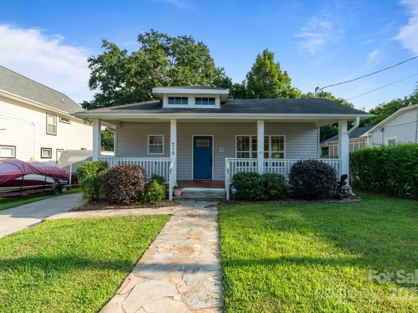 215 Cedar St, Belmont, NC 28012