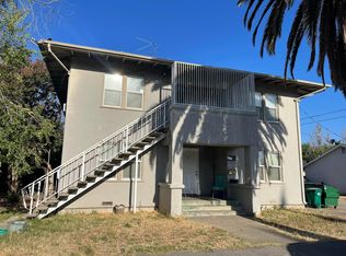 912 4th St APT 3, Corning, CA 96021