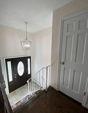 3rd image of 142 Litchfield Ave #1K