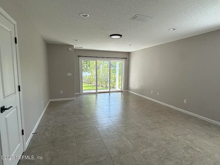 3214 Isabella Ct — Photo 5