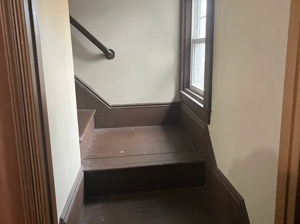 583 Watertown St, Newtonville, MA