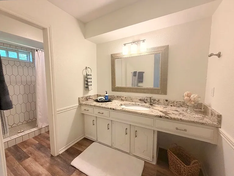 3433 Lynbrook Dr — Photo 23