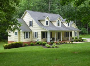 535 Miriam Hill Dr, Rocky Mount, VA 24151