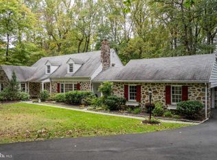 301 Custis Rd, Glenside, PA 19038