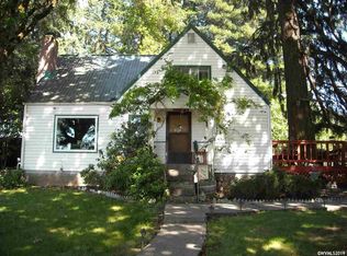 38622 Mount Hope Dr, Lebanon, OR 97355