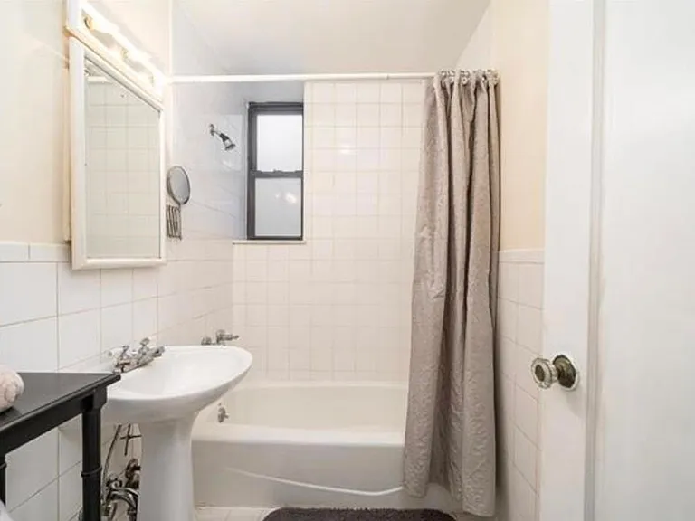 56 Glenwood Ave #28 — Photo 8