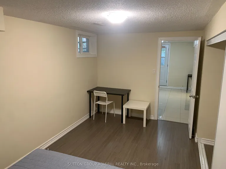 5 Coventry Ct #BASEMENT — Photo 14