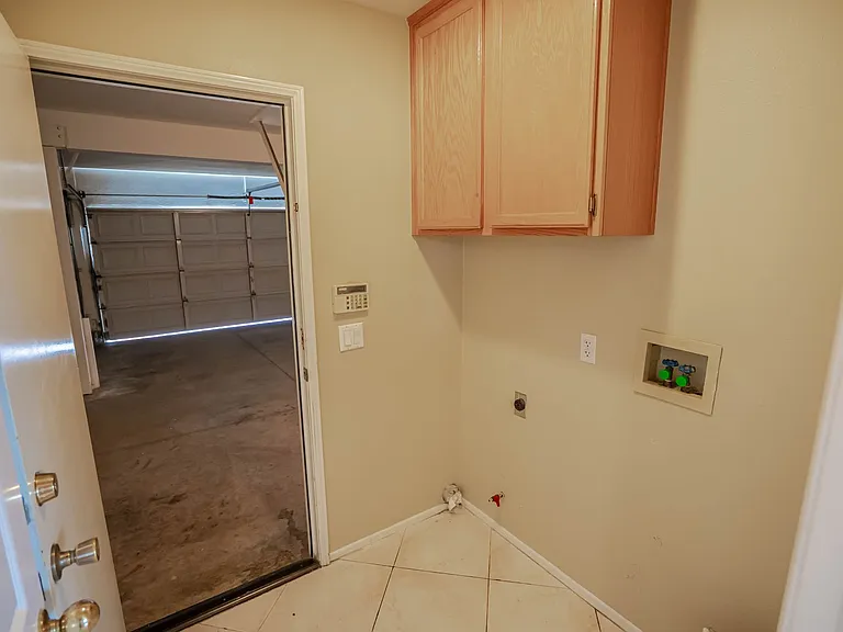 27569 Wellsley Way — Photo 15