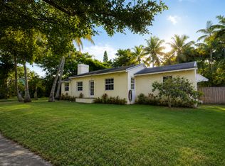 901 NW 10th Ct, Miami, FL 33136