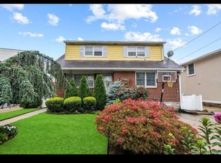 943 3rd Ave #1, Franklin Square, NY 11010