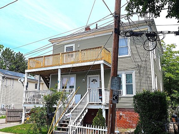 5th image of 9 Ainsworth Pl