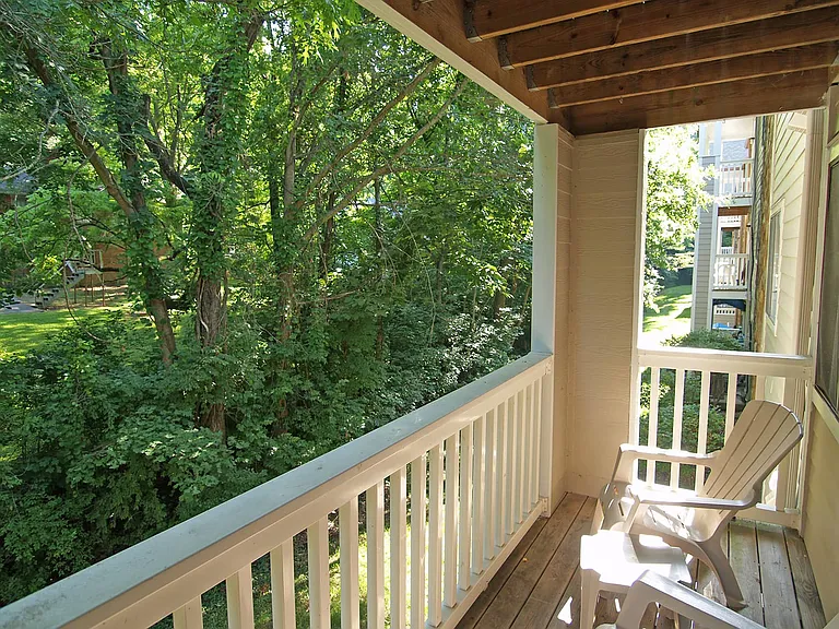 Legacy Hill — Photo 22