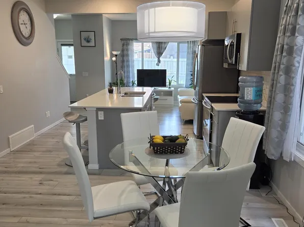 6004 Rosenthal Way NW #45, Edmonton, AB T5T 7L1