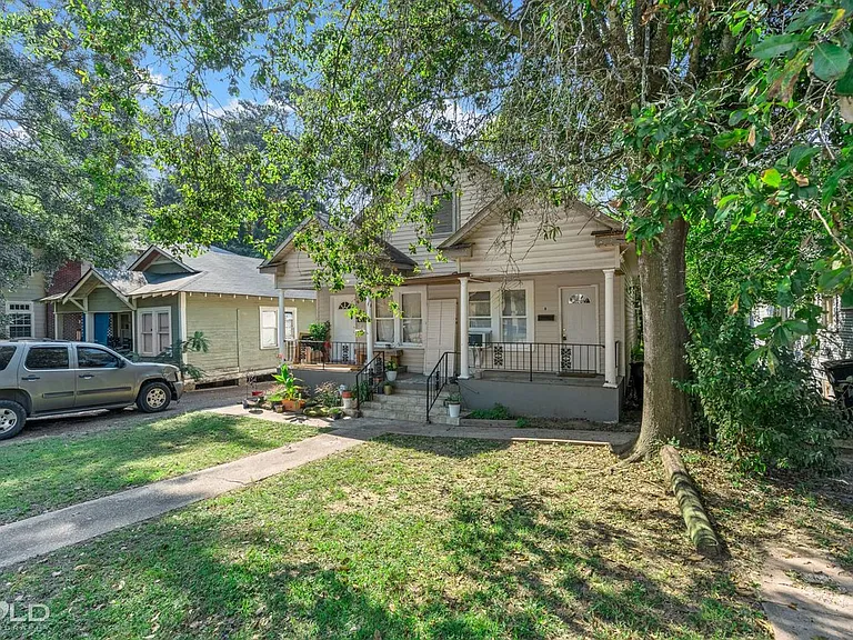 649A Merrick St — Photo 3