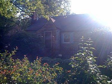 1st image of 3682 Allendale Ave
