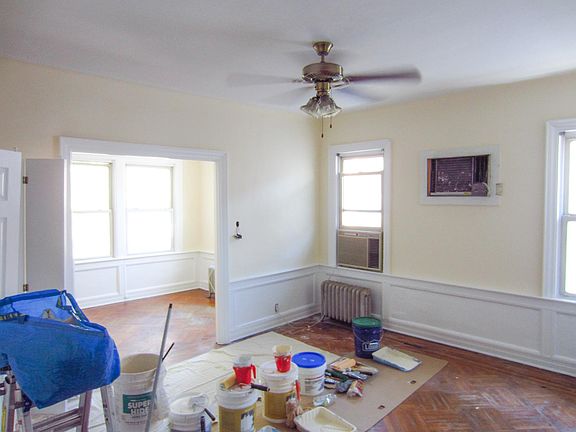5th image of 1828 E 17th St