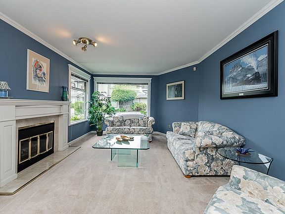 5th image of 9727 152b St #4