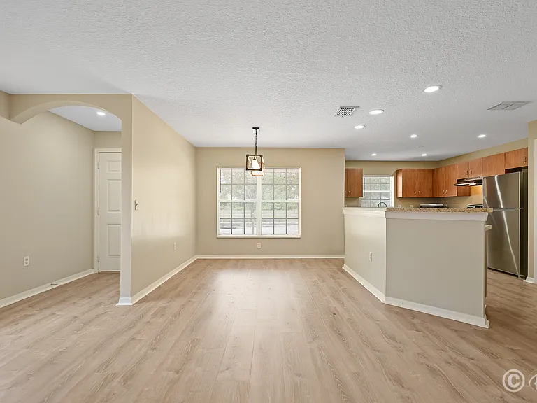 2106 Pleasant View Ave — Photo 8