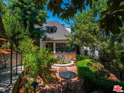 3956 Deer Ave, Sherman Oaks, CA, 91423