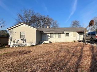 2219 Norwood Blvd, Florence, AL 35630