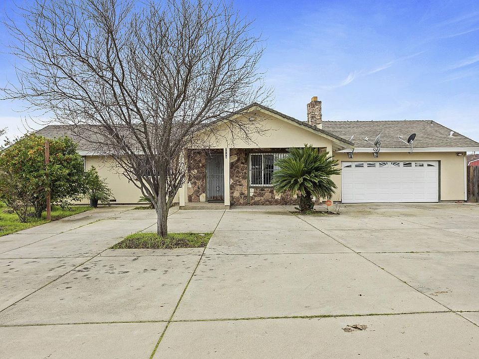 1st image of 7944 Iona Way