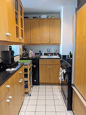 4th image of 160 W 66th St APT 34E