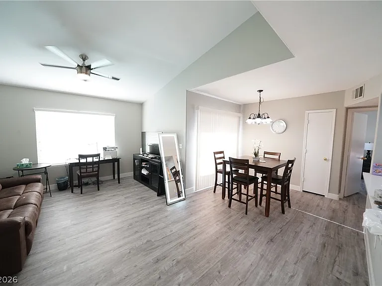 7255 W Sunset Rd #2061 — Photo 8