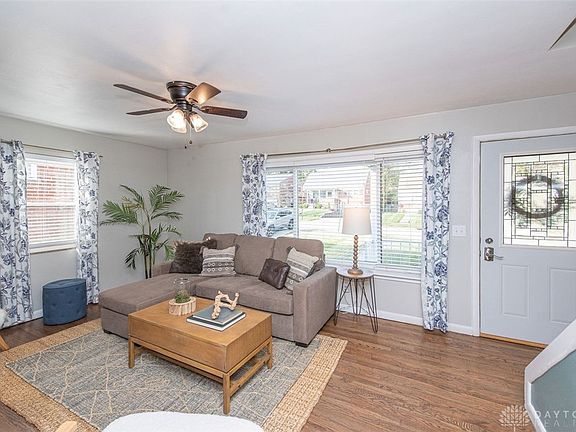 2nd image of 3376 Greencrest Ct