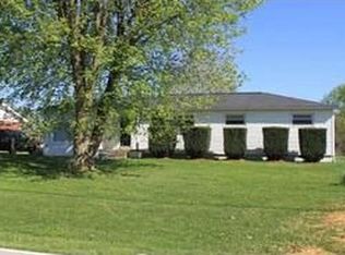 2401 Kirby Rd, Milton, WV 25541