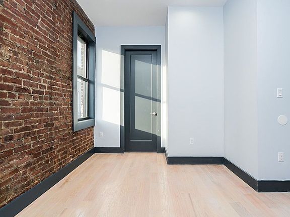 5th image of 1033 Dekalb Ave APT 3R
