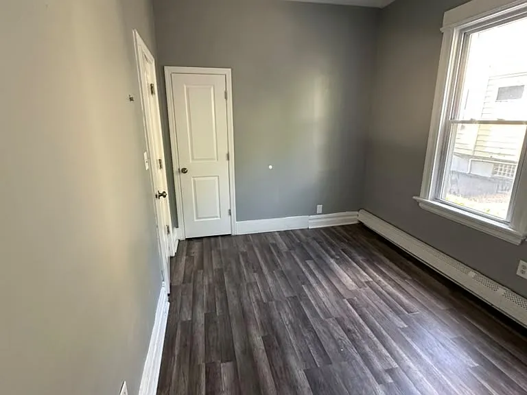 453 Irvine Turner Blvd #1 — Photo 2