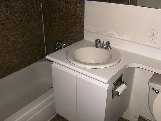 Rented by Sky Management | media 29