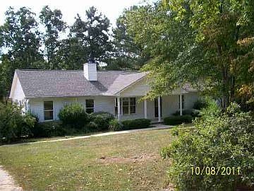 1st image of 483 Grahamwood Dr