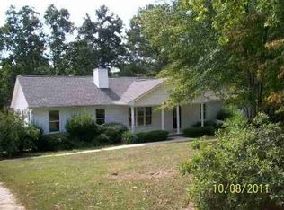 483 Grahamwood Dr, Gray, GA 31032
