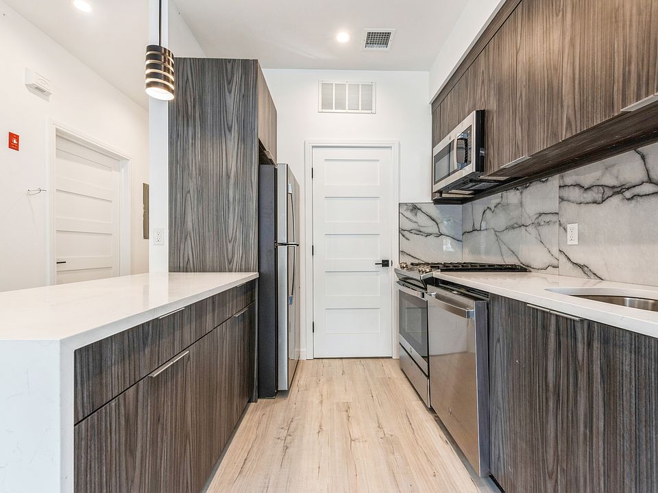 Kitchen. Model Unit.