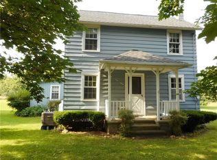 5776 Collett Rd, Farmington, NY 14425