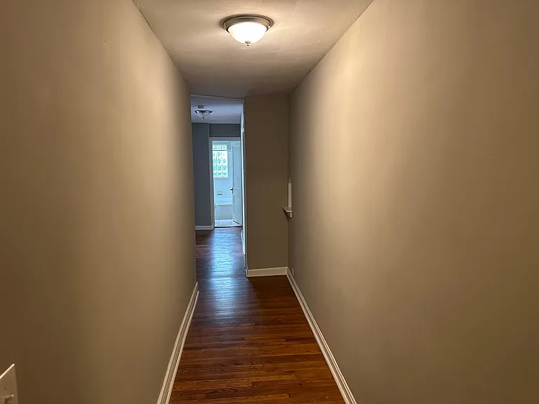 2921 Marshall Ave #3 — Photo 7