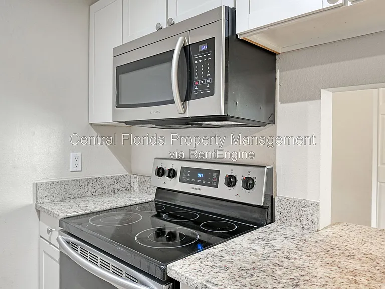 3282 S Semoran Blvd #22 — Photo 10