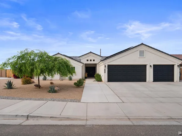 5824 E 47th St, Yuma, AZ 85365