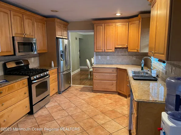 505 Monmouth Rd, West Long Branch, NJ 07764