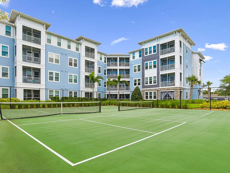 Dunedin Commons Apartments — Photo 23