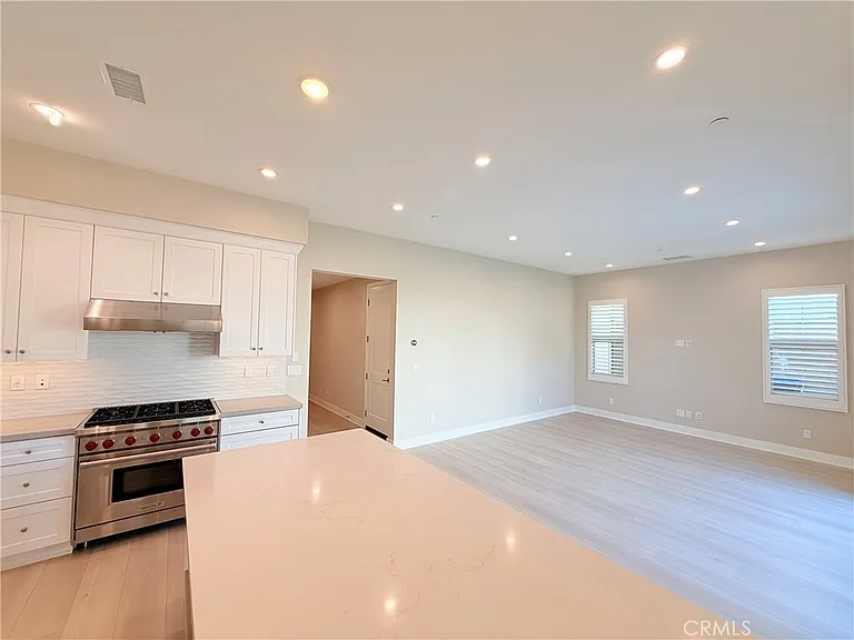 130 Fairgreen — Photo 9