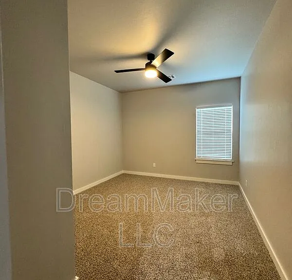 5253 Lily Ln — Photo 5