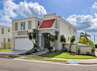 793 Mar Caspio, Dorado, PR 00646