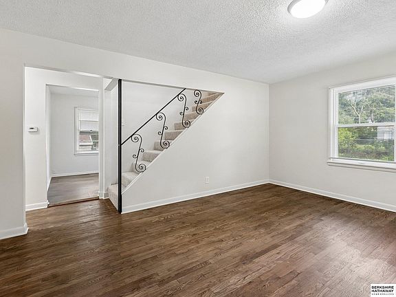 4th image of 5724 Fontenelle Blvd